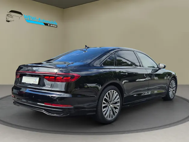AUDI A8 60 L TFSI e quattro tiptronic
