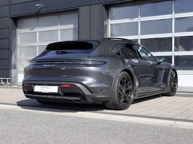 PORSCHE Taycan 4S Cross Turismo