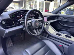 PORSCHE Taycan 4S Cross Turismo