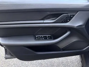 PORSCHE Taycan 4S Cross Turismo