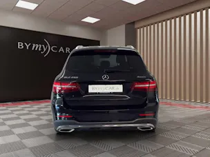 MERCEDES-BENZ GLC 250 AMG Line 4Matic 9G-Tronic