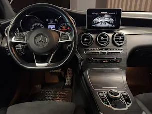 MERCEDES-BENZ GLC 250 AMG Line 4Matic 9G-Tronic