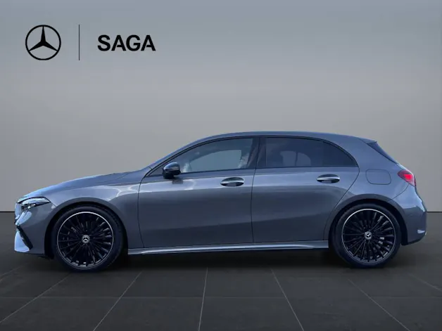 MERCEDES-BENZ A 220 AMG Line 4matic