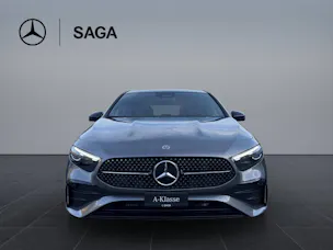 MERCEDES-BENZ A 220 AMG Line 4matic