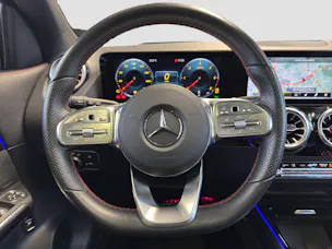 MERCEDES-BENZ GLA 220 d AMG Line 4MATIC