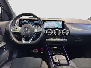 MERCEDES-BENZ GLA 220 d AMG Line 4MATIC