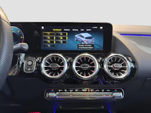 MERCEDES-BENZ GLA 220 d AMG Line 4MATIC