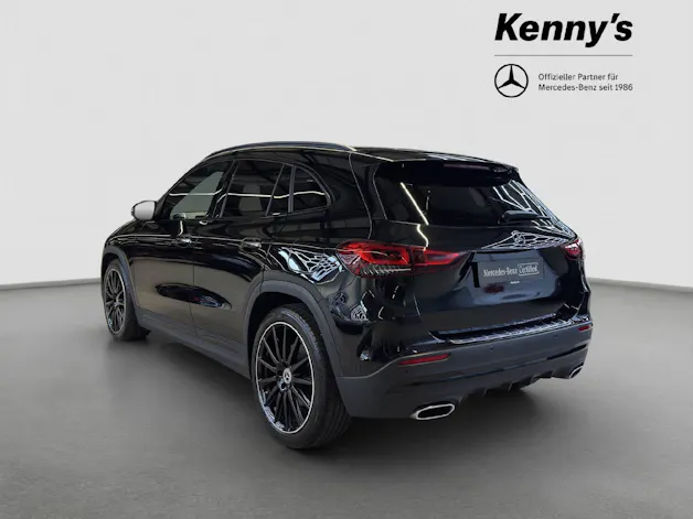 MERCEDES-BENZ GLA 220 d AMG Line 4MATIC