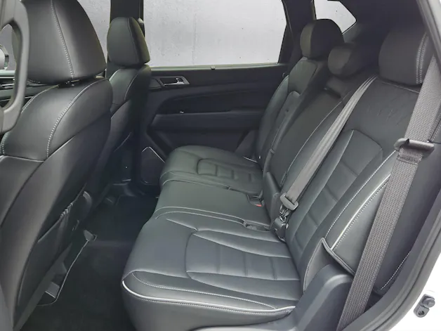 KGM -SsangYong Rexton 2.2 Diesel Blackline 4WD - 3'500kg
