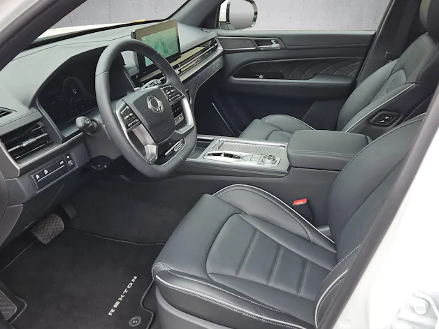 KGM -SsangYong Rexton 2.2 Diesel Blackline 4WD - 3'500kg