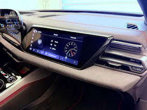 AUDI A5 Avant e-hybrid quattro 270 kW S tronic
