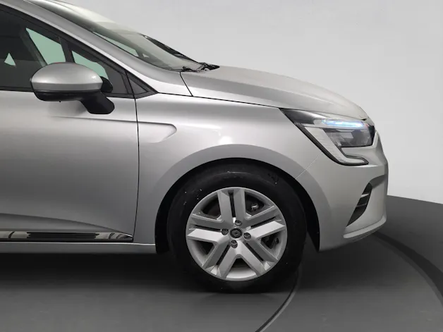 RENAULT Clio 1.6 E-Tech Zen