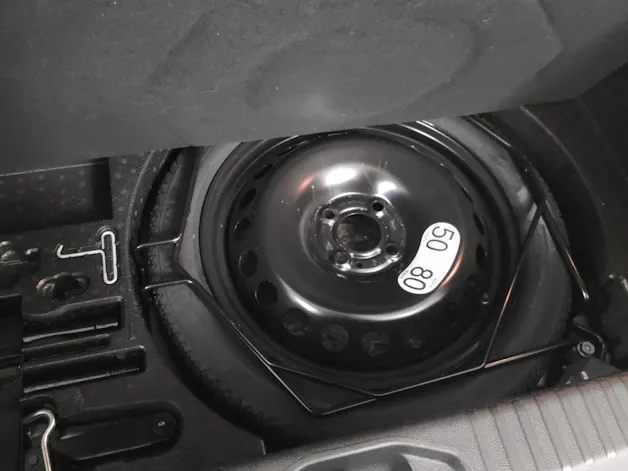 RENAULT Clio 1.6 E-Tech Zen