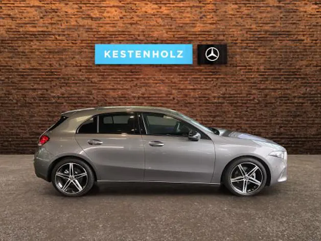 MERCEDES-BENZ A 180 Night Star