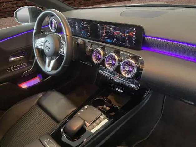 MERCEDES-BENZ A 180 Night Star