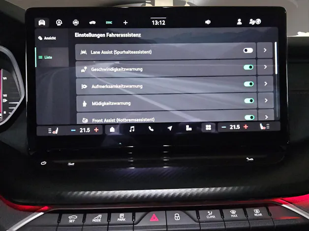 SKODA Octavia Combi 2.0 TSI DSG RS 30 Years Edition