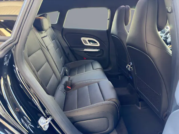 MERCEDES-BENZ CLA 220 4-Matic Shooting Brake