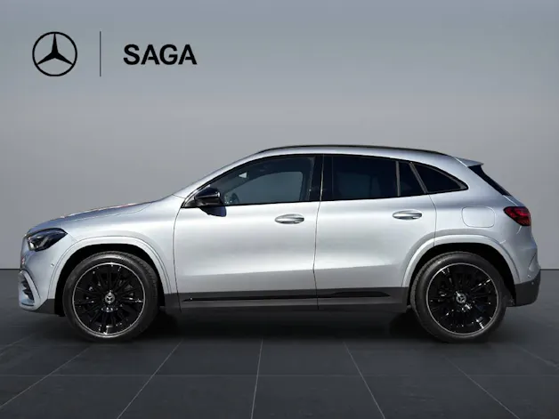 MERCEDES-BENZ GLA 220 d AMG Line 4matic
