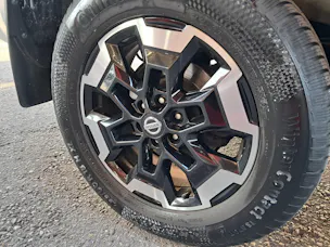 NISSAN Navara King Cab N-Connecta 2.3 dCi 4WD