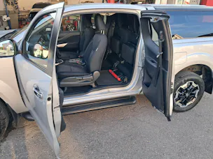 NISSAN Navara King Cab N-Connecta 2.3 dCi 4WD