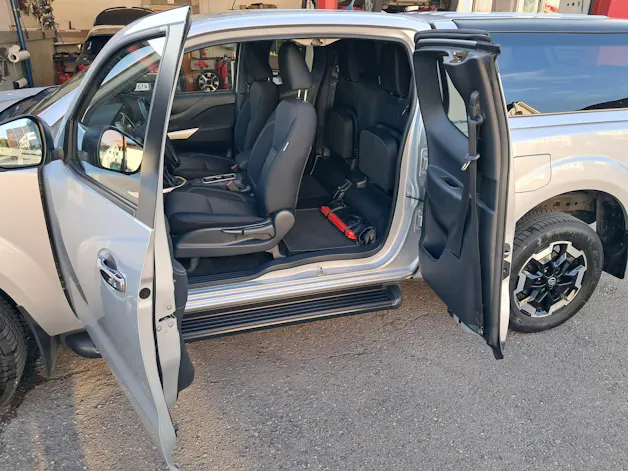 NISSAN Navara King Cab N-Connecta 2.3 dCi 4WD