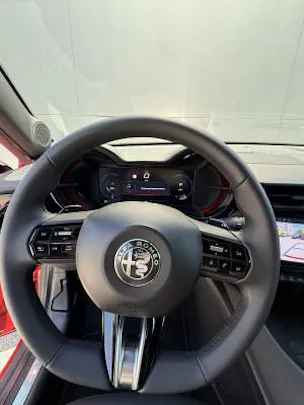 ALFA ROMEO Junior 1.2 Hybrid Q4