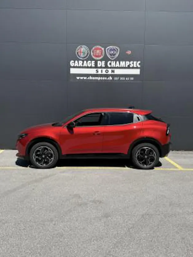 ALFA ROMEO Junior 1.2 Hybrid Q4