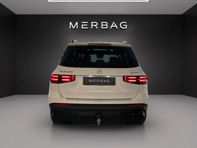 MERCEDES-BENZ GLB 220 4Matic 8G-Tronic