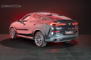 BMW X6 M60i M Sport Pro / Panorama-Glasdach / Bowers&Wilkins / 360°Kamera