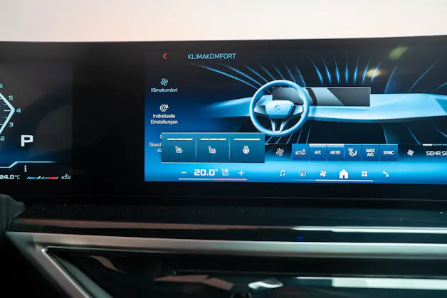 BMW X6 M60i M Sport Pro / Panorama-Glasdach / Bowers&Wilkins / 360°Kamera