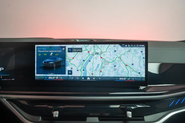BMW X6 M60i M Sport Pro / Panorama-Glasdach / Bowers&Wilkins / 360°Kamera