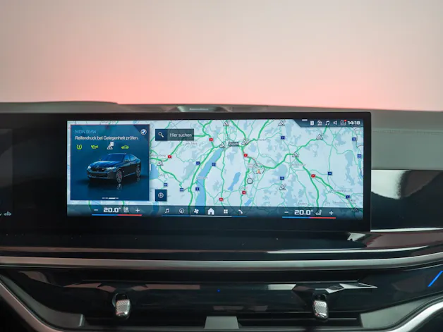 BMW X6 M60i M Sport Pro / Panorama-Glasdach / Bowers&Wilkins / 360°Kamera