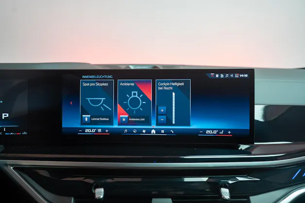 BMW X6 M60i M Sport Pro / Panorama-Glasdach / Bowers&Wilkins / 360°Kamera