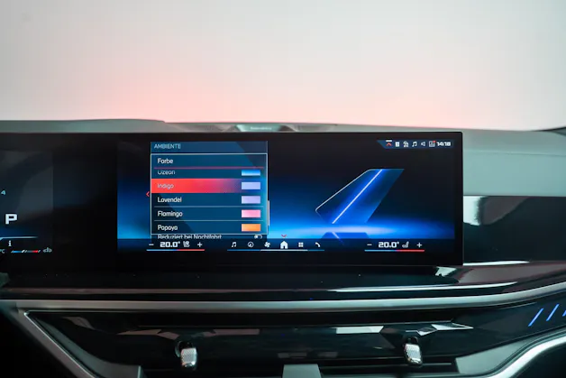 BMW X6 M60i M Sport Pro / Panorama-Glasdach / Bowers&Wilkins / 360°Kamera