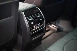 BMW X6 M60i M Sport Pro / Panorama-Glasdach / Bowers&Wilkins / 360°Kamera
