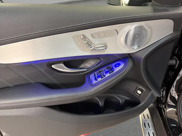 MERCEDES-BENZ GLC 63 S 4M - AMG - Coupé / DISTRONIC / 360 Grad Kamera / AIRMATIC