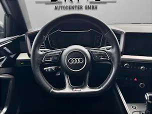 AUDI A1 Sportback 30 TFSI Attraction S-tronic