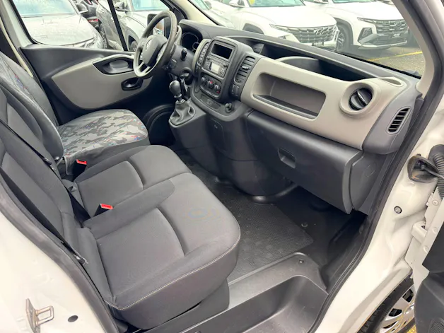 RENAULT Trafic dCi120 2.9 Busin.