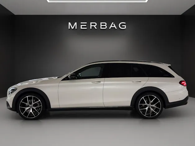 MERCEDES-BENZ E 220 d All-Terrain 4Matic Avantgarde 9G-Tronic