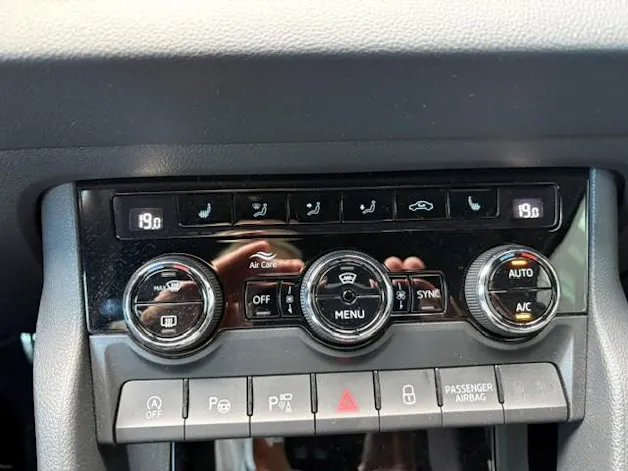 SKODA Karoq 2.0 TSI SportLine 4x4 DSG