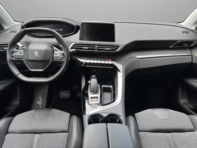 PEUGEOT 3008 1.5 BlueHDi Allure EAT