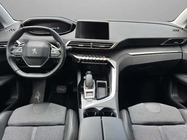 PEUGEOT 3008 1.5 BlueHDi Allure EAT