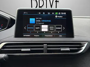 PEUGEOT 3008 1.5 BlueHDi Allure EAT