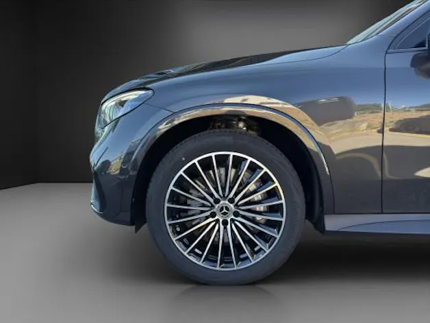 MERCEDES-BENZ GLC 300 4Matic 9G-Tronic