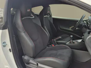 Toyota Yaris 1.6 GR Sport