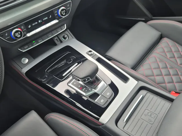 AUDI Q5 55 TFSI e PHEV S line quattro S-tronic