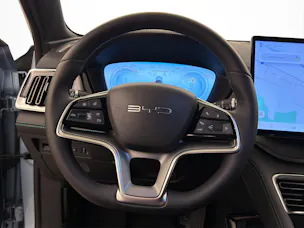 BYD Seal U DM-i Design AWD