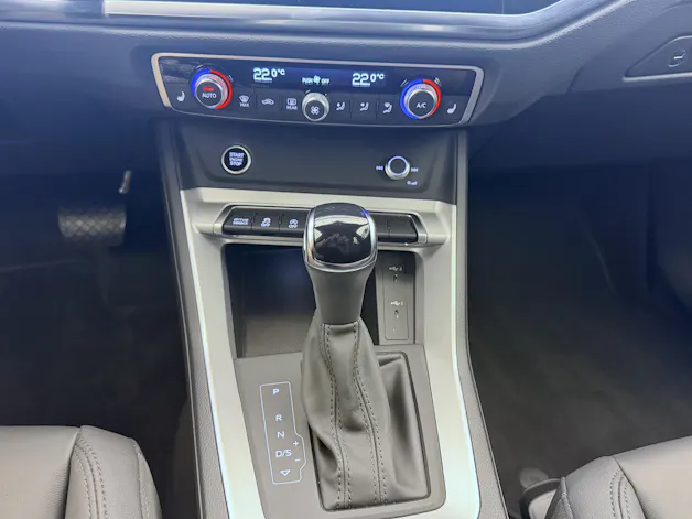 AUDI Q3 45 TFSI advanced quattro S-tronic