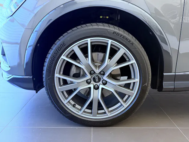 AUDI Q3 45 TFSI advanced quattro S-tronic