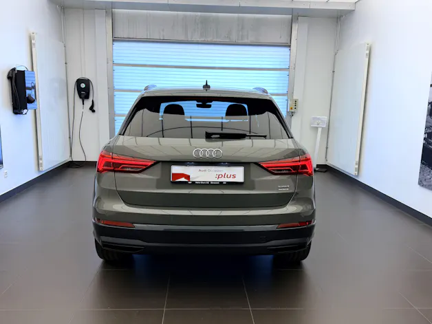 AUDI Q3 45 TFSI advanced quattro S-tronic